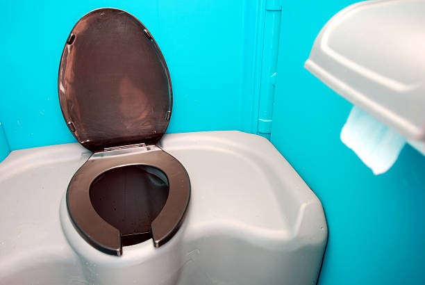 Best Best portable toilet rental  in Yelm, WA